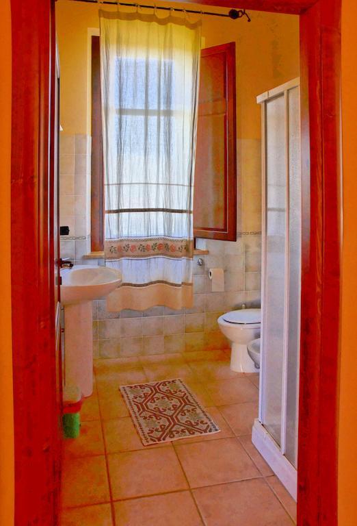 Villa Su Massaiu Turri Zimmer foto